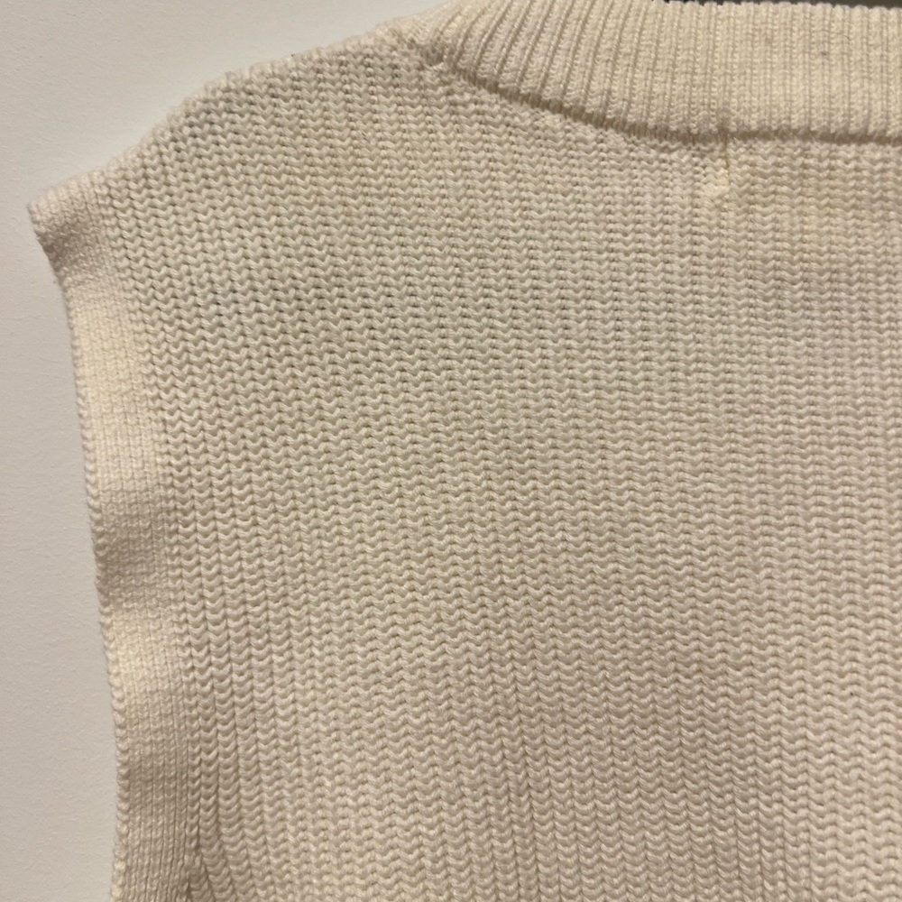 H&M - Picture 6 of 6